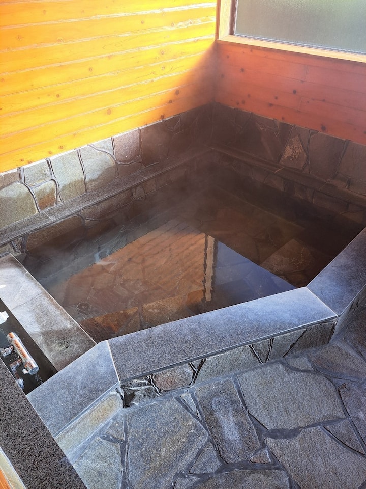 ノックが管理する湯布院の温泉